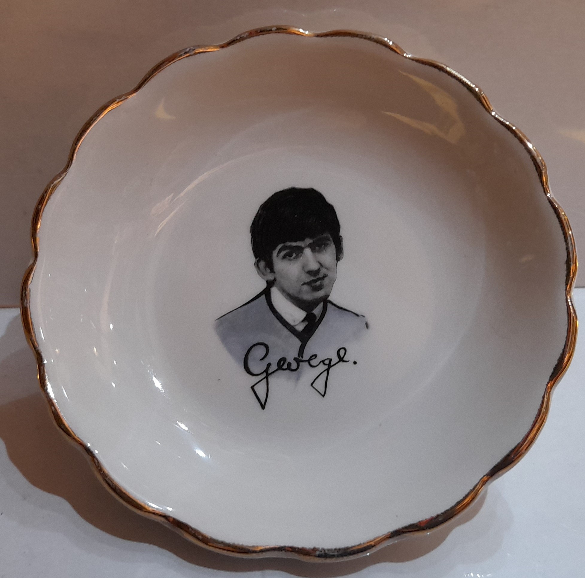 Complete set of Four Beatles 1964 Sweet Dishes - Image 3 of 4