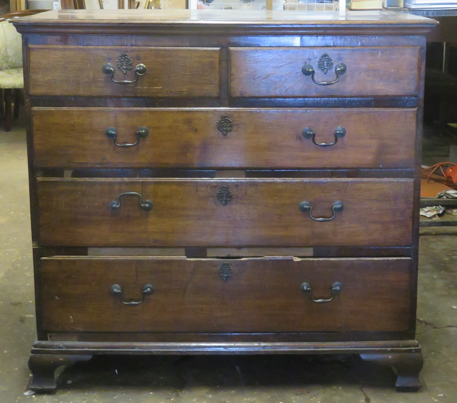 19th century oak two over three chest of drawers. Approx. 101cms H x 107cms W x 54cms D