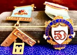 TWO MASONIC JEWELS INCLUDING ONE 14ct SET SQUARE APPROXIMATELY 9cm AND 9ct EMULATION LODGE JEWEL,