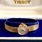 9ct GOLD TISSOT WRISTLET WATCH IN CASE, GROSS WEIGHT APPROXIMATELY 16.9g