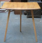 Ercol mid 20th century light oak three legged dining table extension leaf. Approx. 71cm H x 68.5cm W