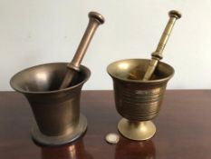 EARLY CAST BRASS PESTLE & MORTAR PLUS ANOTHER