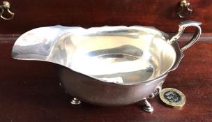 SILVER SAUCE BOAT, BIRMINGHAM ASSAY, WEIGHT APPROXIMATELY 100g