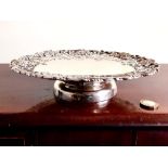 SILVER CAKE STAND BY VINERS, SHEFFIELD ASSAY 1952, WEIGHT APPROXIMATELY 450g