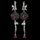 A pair of 925 silver drop earrings set with rubies and black spinels, L. 7cm.