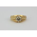 A gent's 9ct gold (stamped 9k) single stone star set diamond solitaire ring, approx 1.31ct. (V).