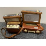 Fiver vintage portable radios.