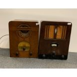 A wooden cased Vidor radio model 258 together with a wooden cased Cossor melody maker model 357.