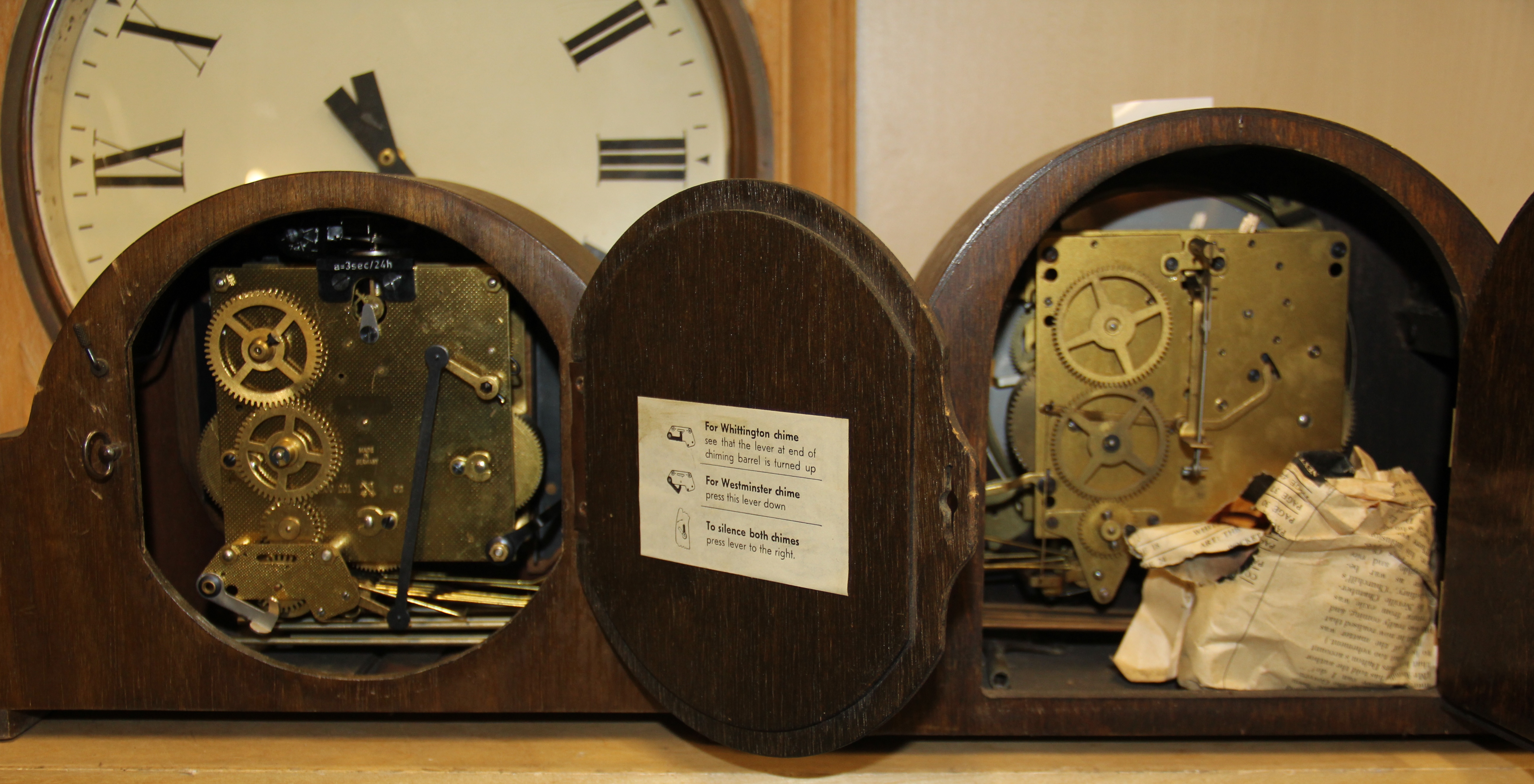 Two mid-20th century mantel clocks and a pine framed wall clock with battery movement. - Image 2 of 2