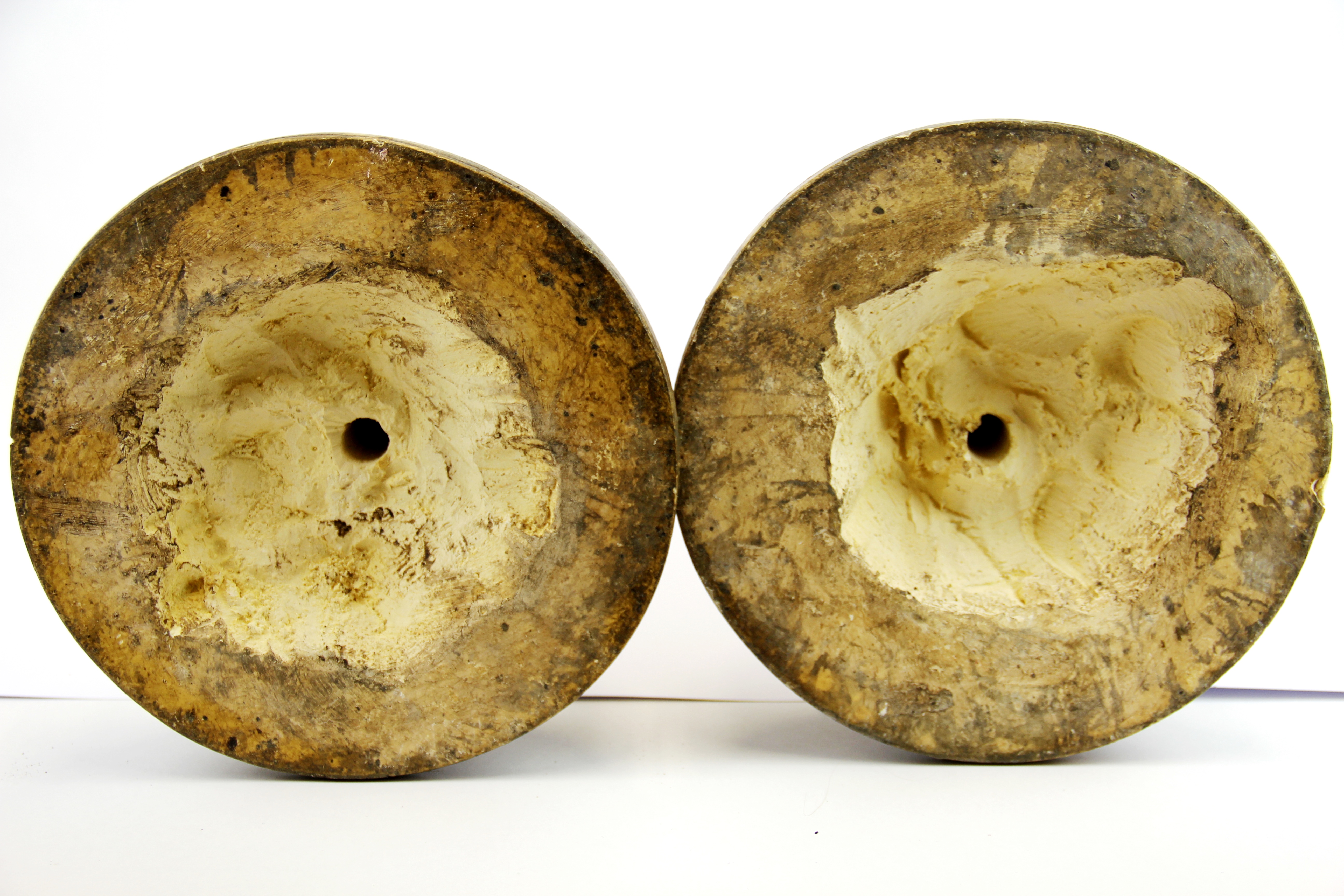 A pair of large cast stoneware (mimicking carved wood) candlesticks, H. 52cm. - Bild 2 aus 2