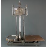 An RACS shop weighing scale, H. 63cm