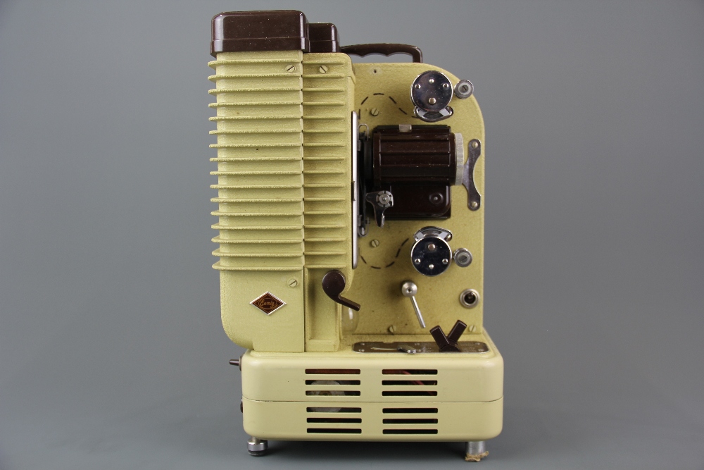 A vintage boxed Eumig projector (P26).
