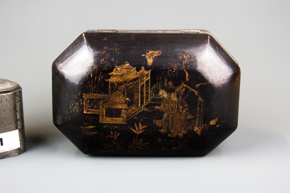 A Chinese gilt lacquered wooden tea box with two pewter caddies inside, 20cm x 14cm x 10cm, together - Image 3 of 3