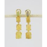 A pair of 925 silver gilt drop earring set with cabochon cut opals, L. 3.2cm.