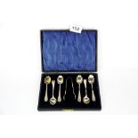 A cased set of silver hallmarked teaspoons and sugar tongs.