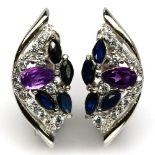 A pair of 925 silver earrings set with sapphires and amethyts, L. 2.1cm.