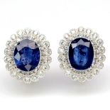 A pair of 925 silver sapphire and white stone set cluster earrings, L. 1.6cm.