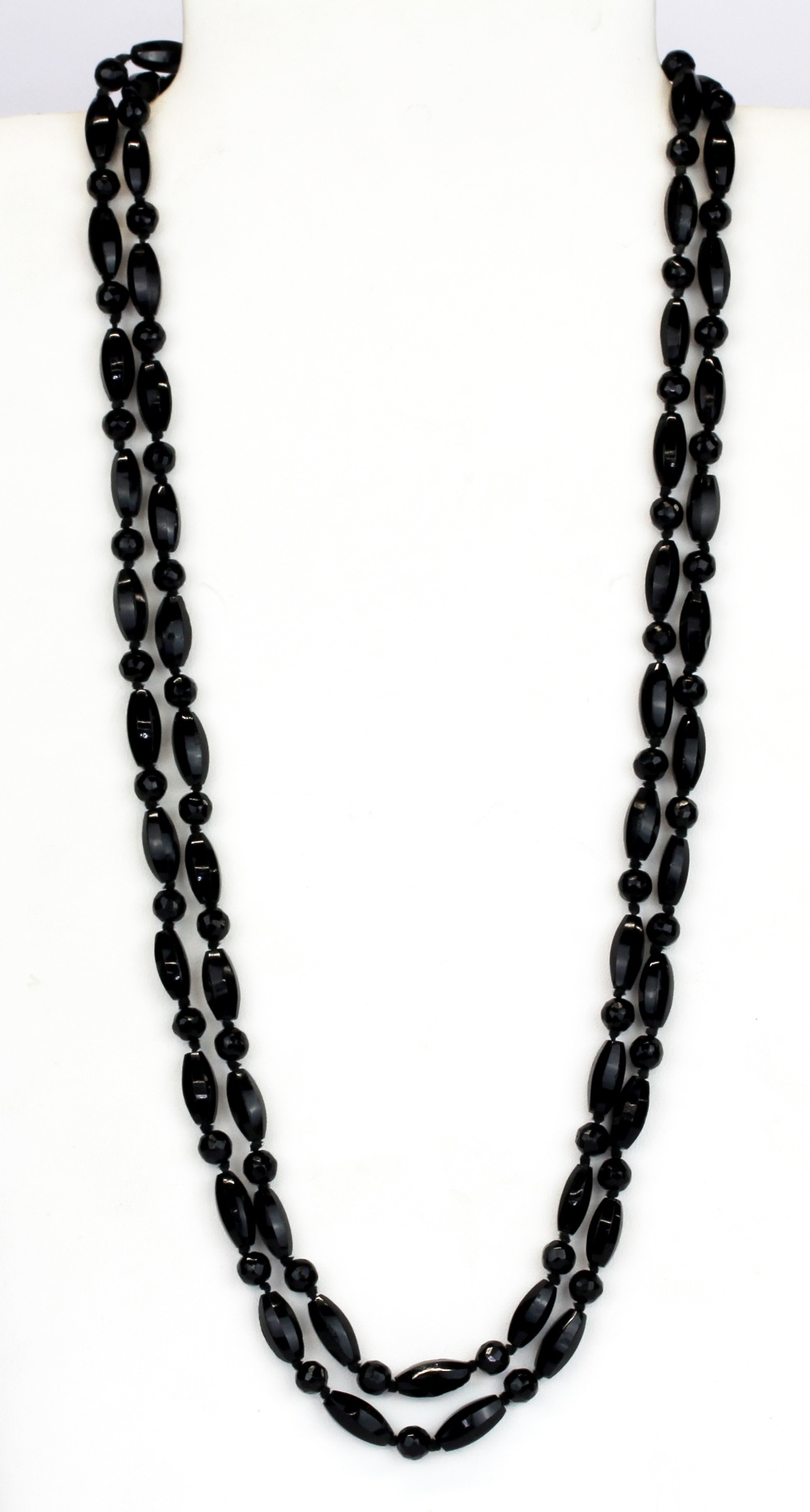 A black French 'jet' beaded necklace, approx. L. 68cm. - Image 2 of 2