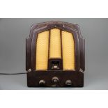 An Ekco R.S.2 vintage Bakelite radio, H. 40cm. L. 35cm.
