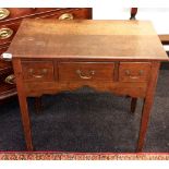 A Georgian oak country low boy three drawer chest, 76 x 45 x 68cm.