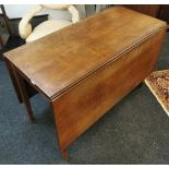 A large Georgian mahogany drop leaf dining table, 116 x 53cm. Opening to 153cm.