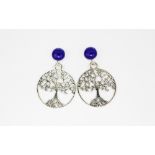 A pair of 925 silver Tree of Life drop earrings set with lapis lazuli, L. 3.2cm.