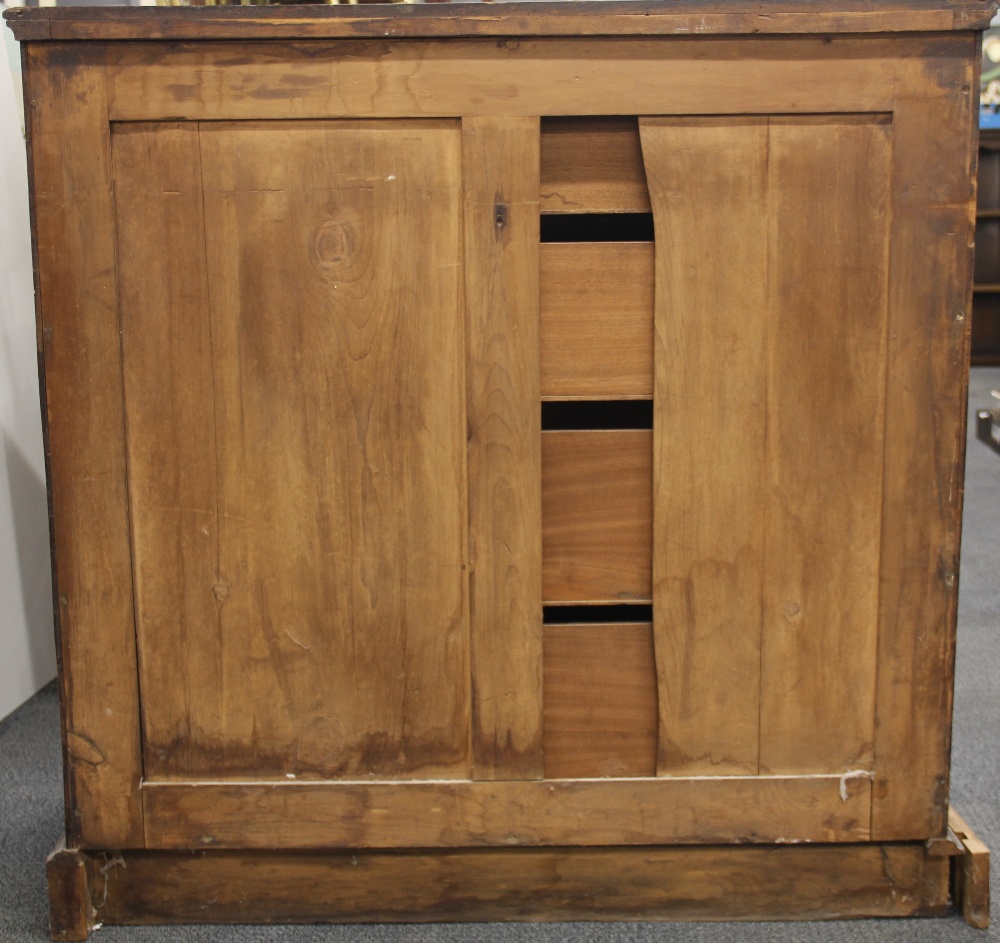 A 19th Century mahogany chest of drawers, 105 x 52 x 107cm. - Image 3 of 3