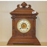 A 19th century American mantle clock, H. 44cm.