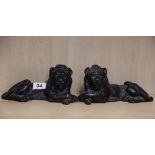 A pair of heavy 19th century cast iron figures of lions, H. 10cm, L. 21cm.