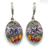 A pair of 925 silver enamelled drop earrings set with white stones, L. 3.5cm.
