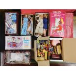 A group of Sindy and other vintage dolls and doll accessories.