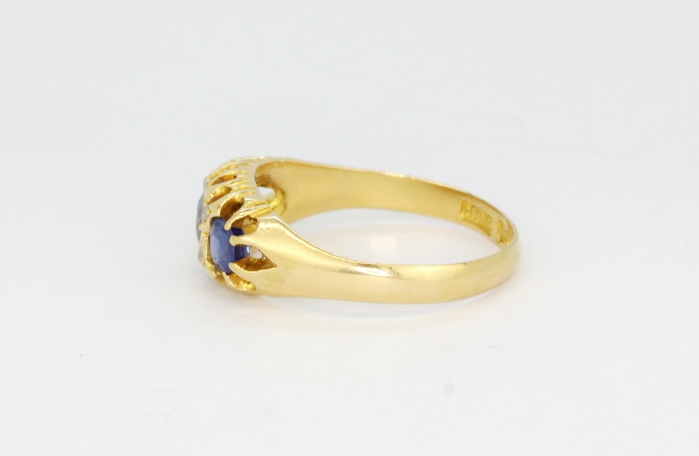 An antique hallmarked 18ct yellow gold ring set with sapphires and rose cut diamonds, (Q). - Image 2 of 2