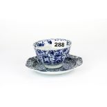 A fine 19th C Japanese hand painted porcelain tea bowl and saucer, Dia. 9cm, H. 5cm. Very minor