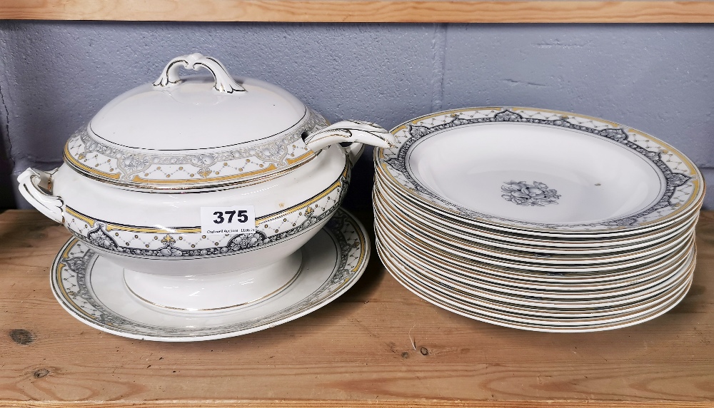 An antique Imperial porcelain, stamped Wedgwood, 'Sylvia' pattern soup tureen and 12 soup bowls.