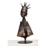 Dr. Njoku Kenneth, "Royal kiss", bronze sculpture, 51 x 20 x 23cm, 6kg, c. 2016. This presents to us