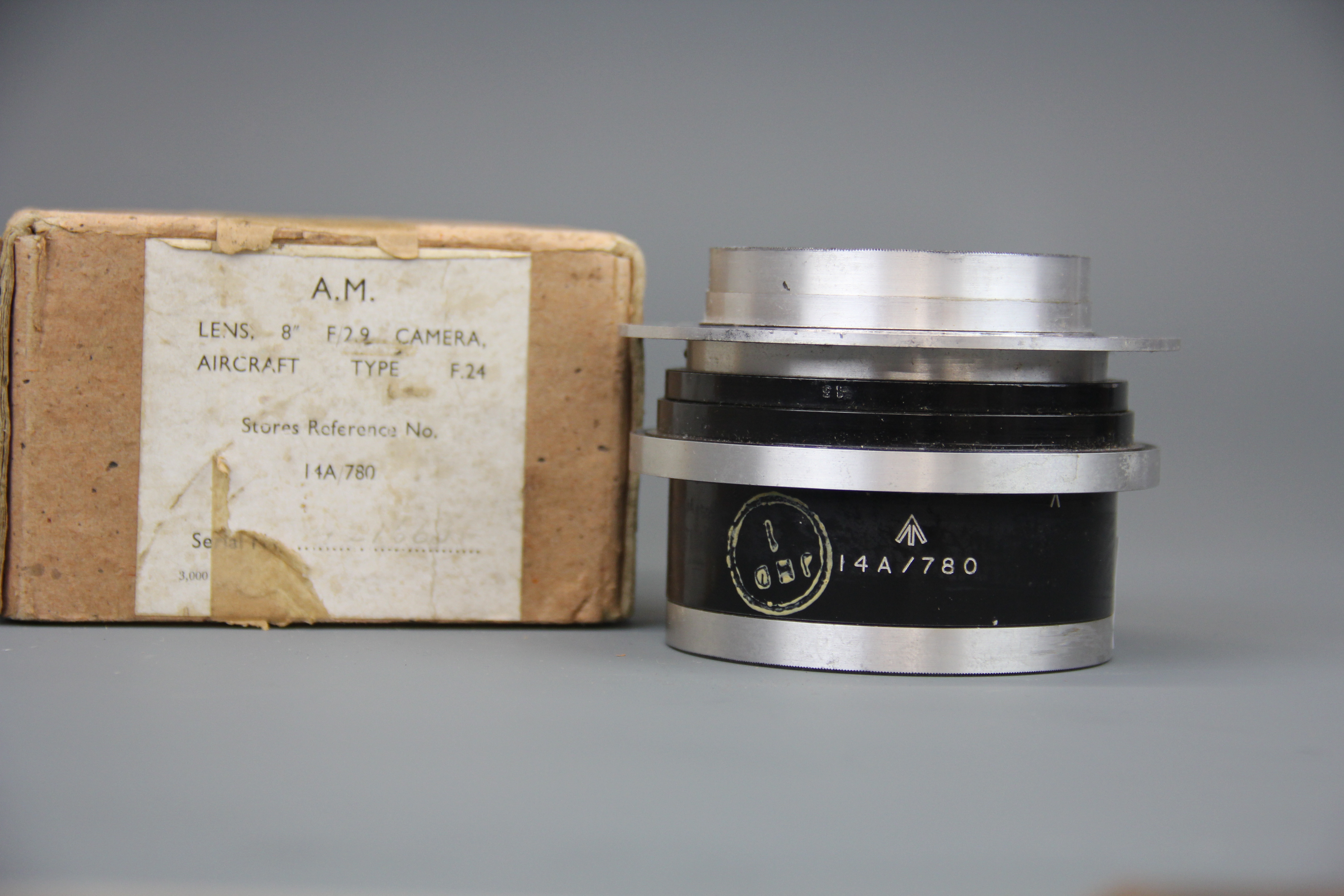 An Air Ministry Dallmayer 8 in F/2.9 camera lens aircraft type f24,14a 780 with original box. - Image 2 of 4