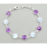 A 925 silver bracelet set with amethyst and moonstone, L. 17cm.