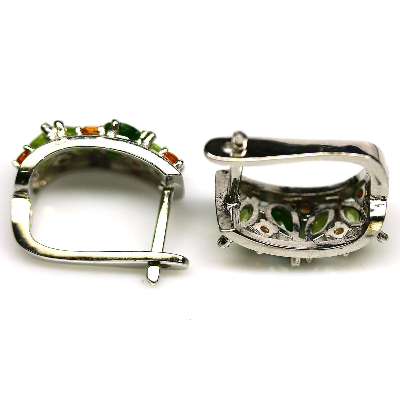 A pair of 925 silver earrings set with peridots, chrome diopsides and citrines, L. 1.5cm. - Image 2 of 2
