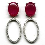 A pair of 925 silver drop earrings set with large cabochon cut rubies and white stones, L. 3.7cm.