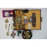 A quantity of mixed ladies and gents costume jewellery etc.