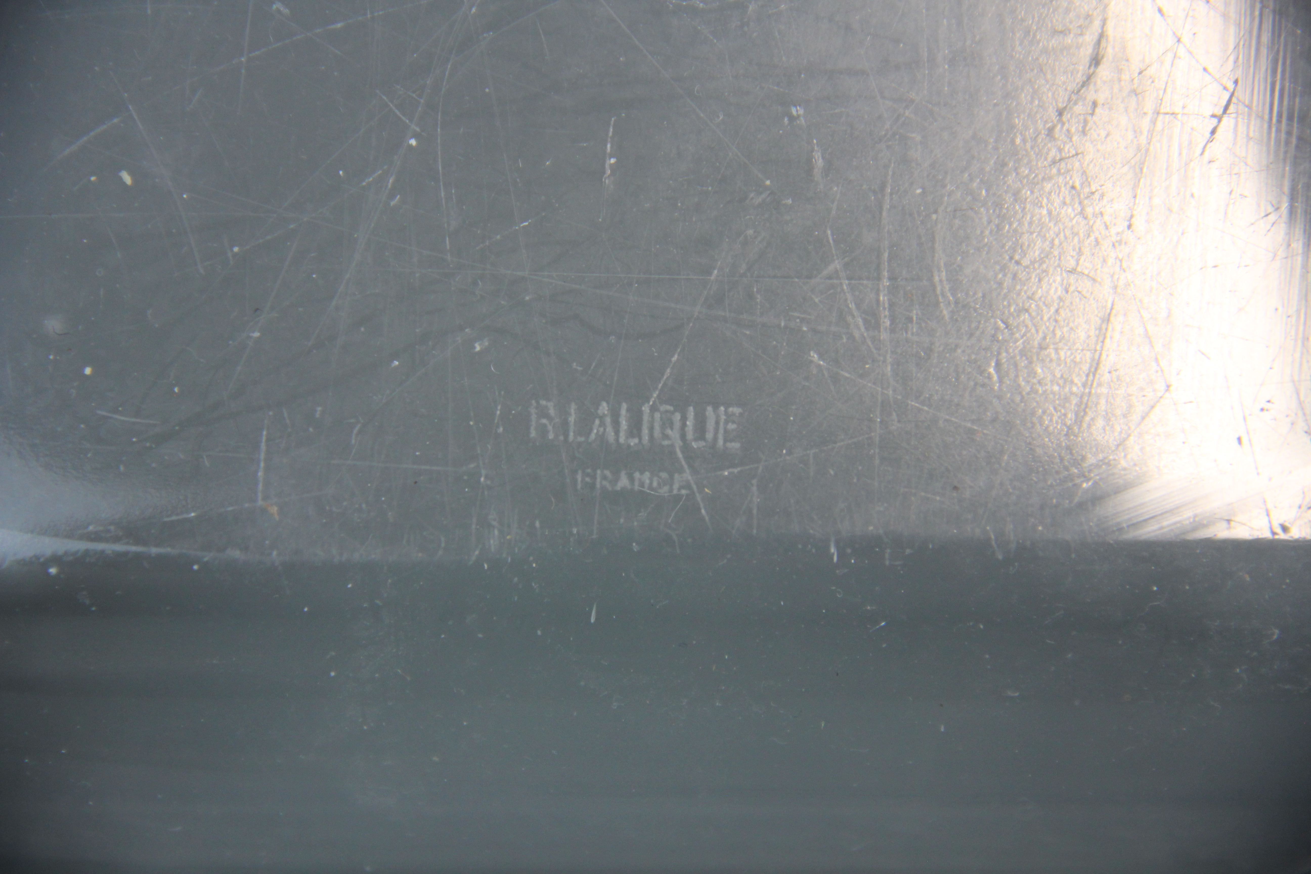 A Lalique crystal Art Deco style dish acid etched R. Lalique France, 25.5 x 25.5cm. - Image 2 of 2