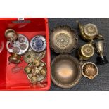 A quantity of mixed silver plate and other items.