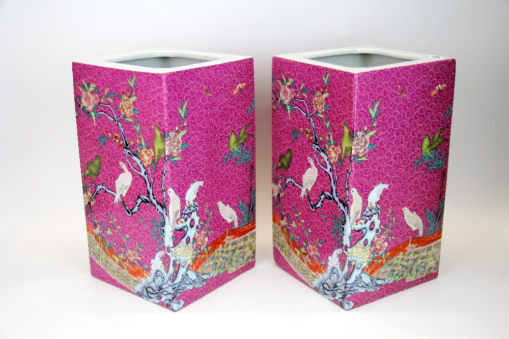 A pair of lovely Chinese hand enamelled porcelain square form vases, 30 x 16 x 16cm. - Image 2 of 3