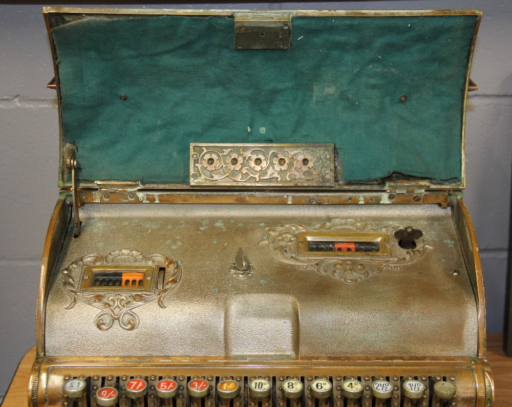 A superb 19th century National Cash Register Company, Dayton, Ohio, USA bronze cash register. 44 x - Image 4 of 4