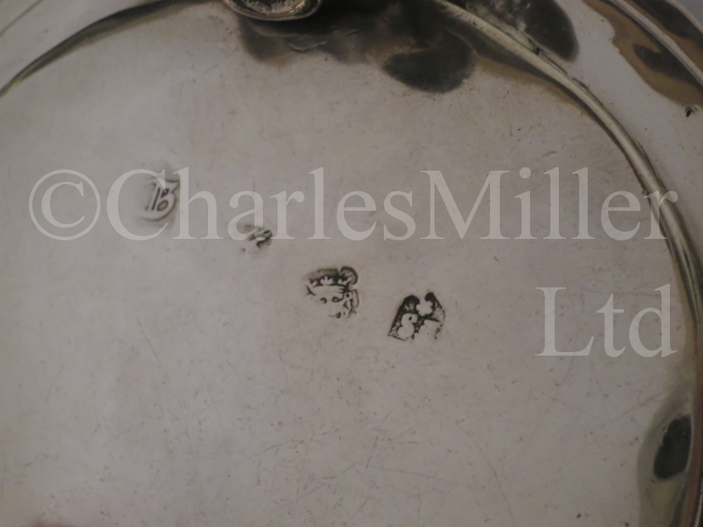 A VERY RARE CHARLES II PRESENTATION NAVAL SILVER TANKARD - Image 4 of 21