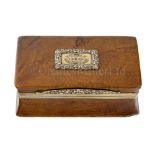 A GEORGE III SILVER GILT MOUNTED SHIP’S TIMBER OAK SNUFF BOX