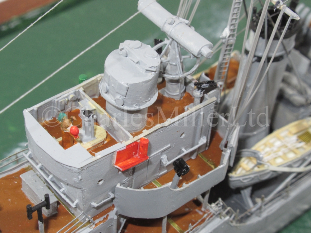 A 1:192 SCALE STATIC DISPLAY WATERLINE MODEL FOR THE D-CLASS DESTROYER H.M.S DIAMOND (H22), AS - Image 7 of 19