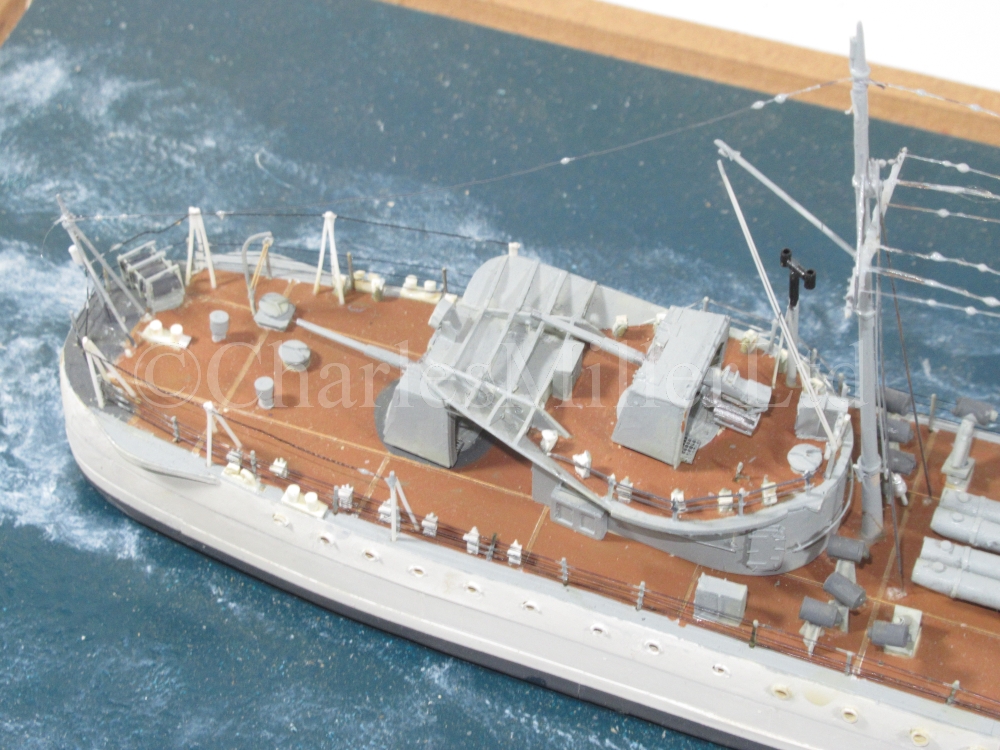 A 1:192 SCALE STATIC DISPLAY WATERLINE MODEL FOR THE D-CLASS DESTROYER H.M.S DIAMOND (H22), AS - Image 18 of 19