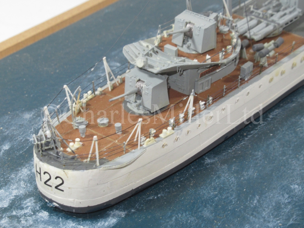 A 1:192 SCALE STATIC DISPLAY WATERLINE MODEL FOR THE D-CLASS DESTROYER H.M.S DIAMOND (H22), AS - Image 11 of 19