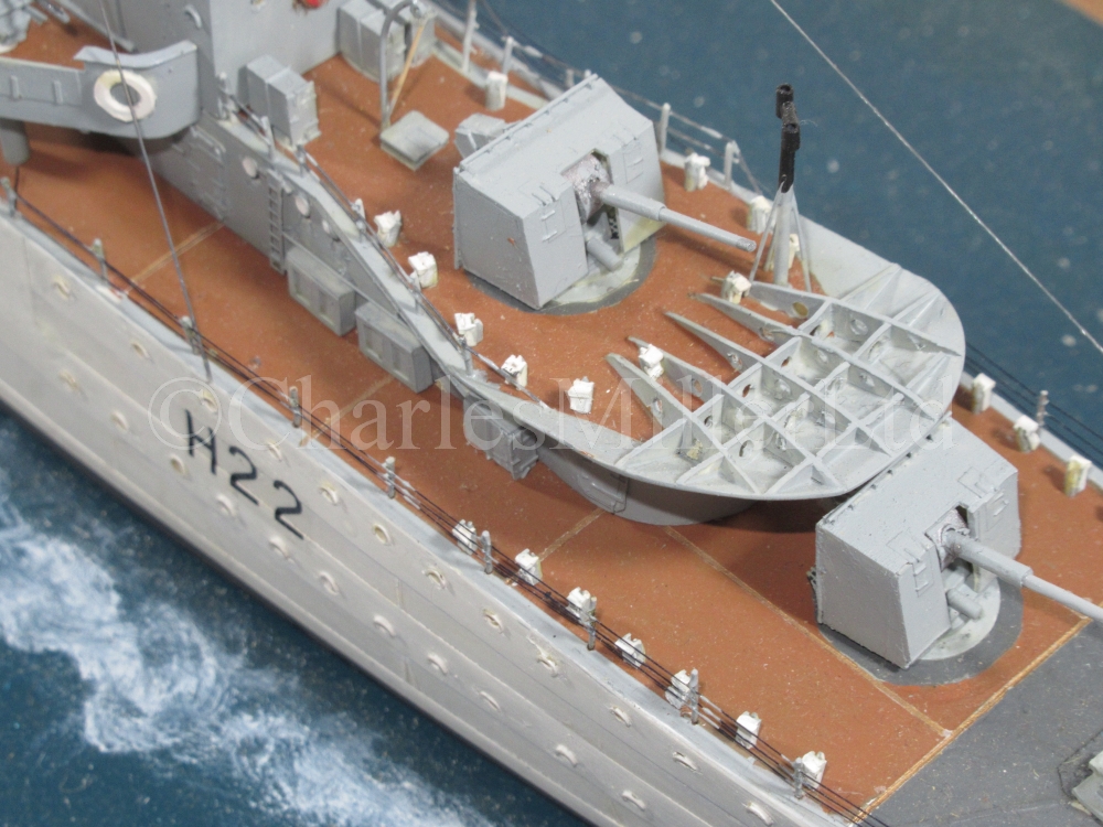 A 1:192 SCALE STATIC DISPLAY WATERLINE MODEL FOR THE D-CLASS DESTROYER H.M.S DIAMOND (H22), AS - Image 14 of 19